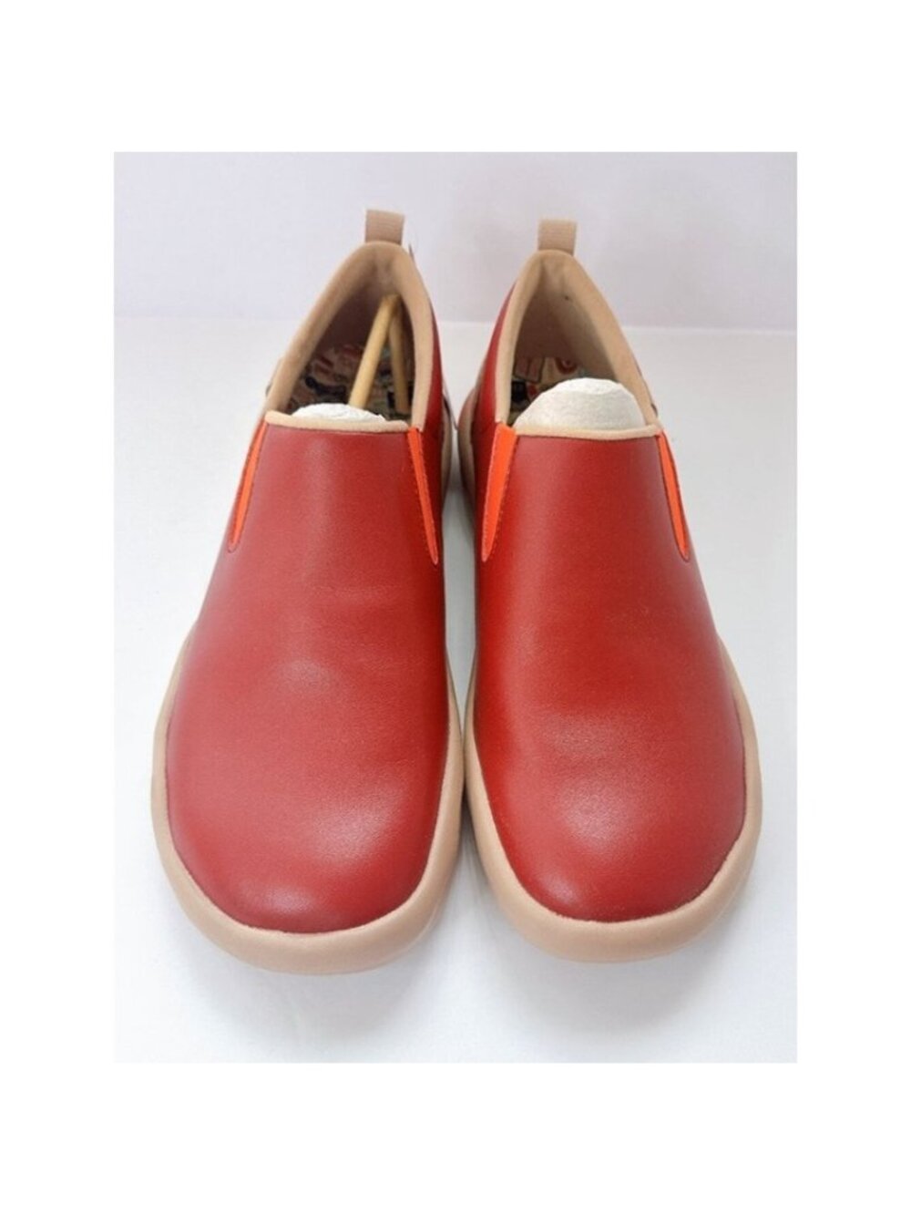 Size 9.5 UIN Brown Red Slip-On Shoes Women’s Microfiber Leather Comfort Flats